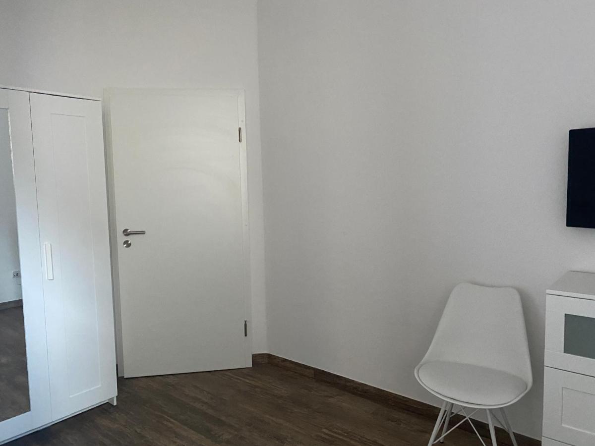Monteurzimmer In Bielefeld - Mitte Екстериор снимка