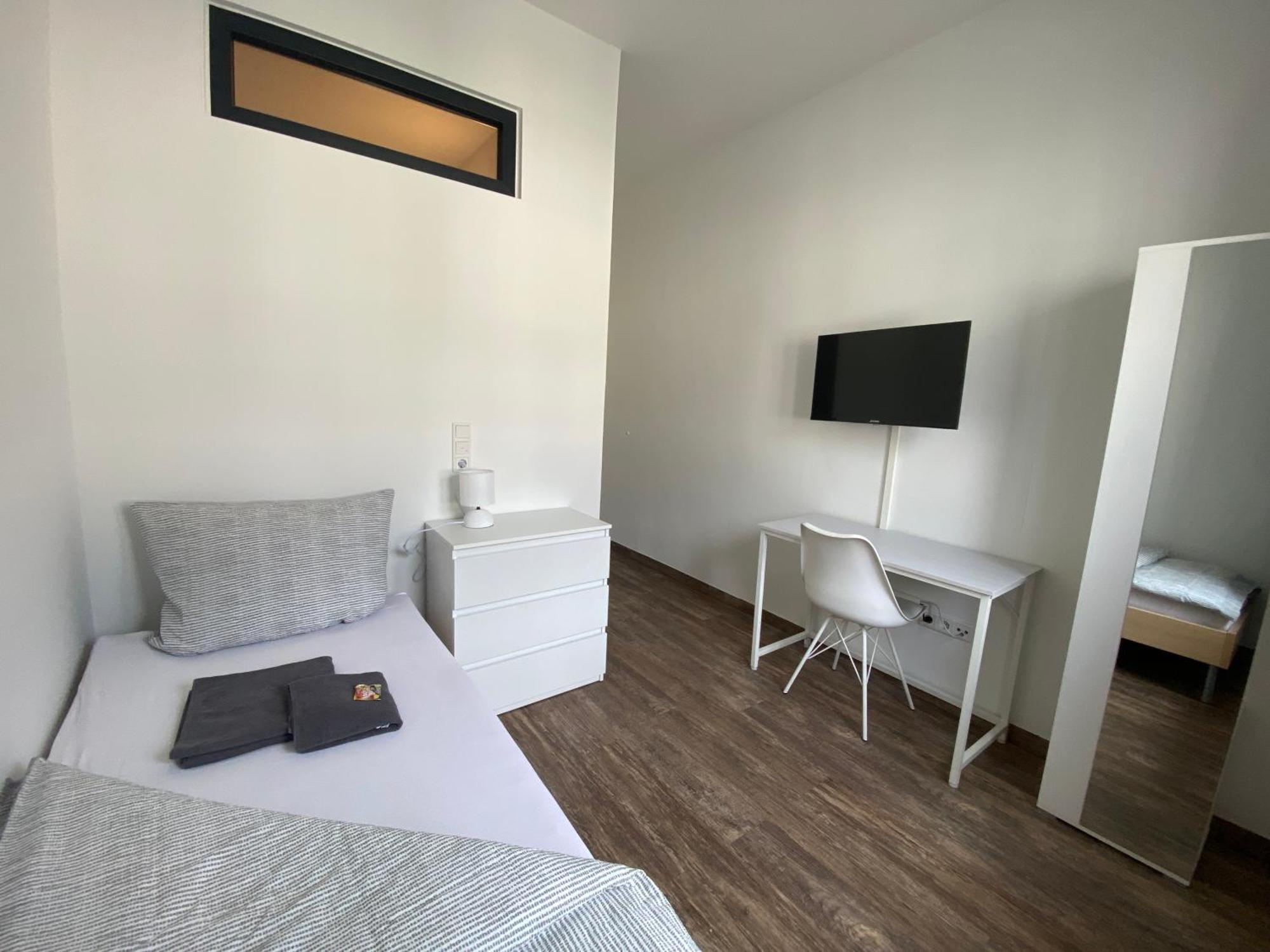 Monteurzimmer In Bielefeld - Mitte Екстериор снимка